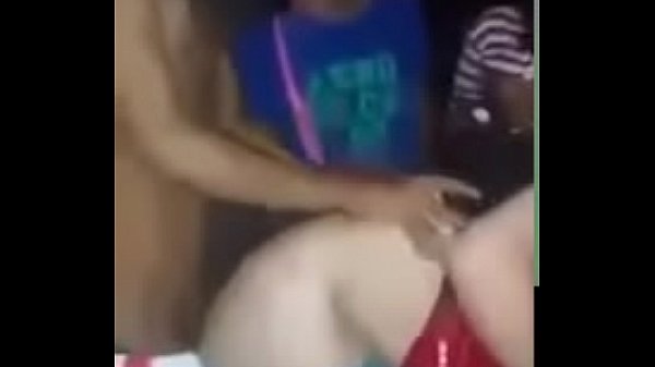 Tambay pinilahan ng mga bading