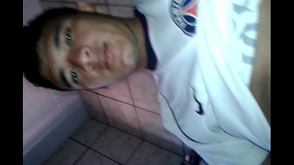 Cafuçu mostrando a rola