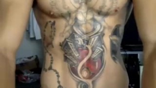 Damn this thug is fine as hell !!