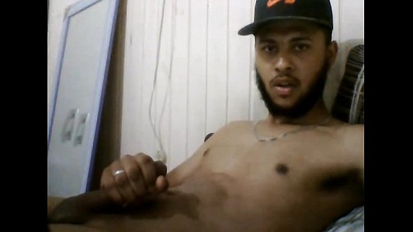 Favelado bate punheta na cam