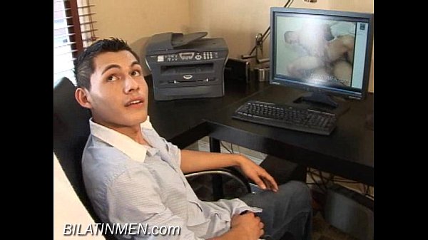 Gay man loves latin ass