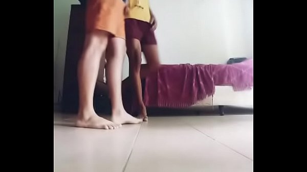 Me levanté al hetero kioskero que me gustaba