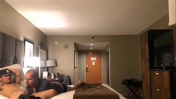 El jefe de ventas le encanta la verga