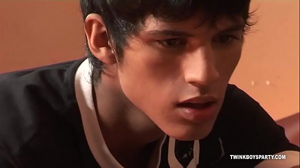 Latin Twinks Johny and Andi Fucking 8 min