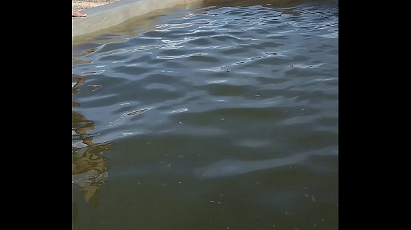 MARIBONDO SENDO FODIDO POR 2 BRANCOS VIOLENTOS