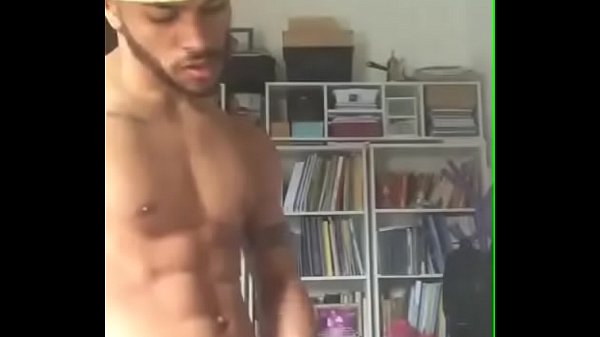 Moreno gozando na sala 92 sec