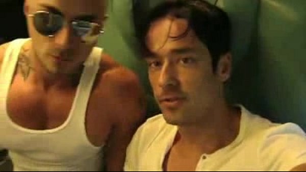 Jessie Colter sucking Rafael Alencar in public