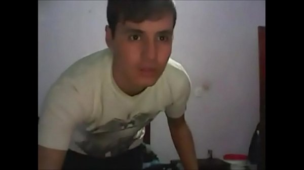 Novinho Gay Amador Colocou A Camera Pra Filmar Ele Pagando Um boquete www.pornoamadores.online