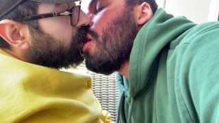 Relaxing smoke and suck with big cumshot