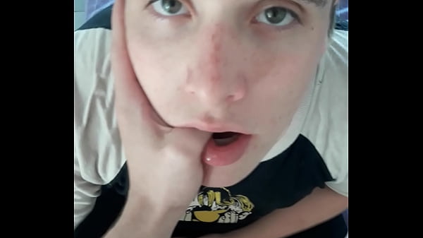 sucking dick and full cum in my mouth