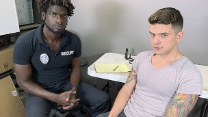 Horny Young Stud Dakota Payne Obeys His Fit Body To Hunk Black Officer Devin Trez – YoungPerps