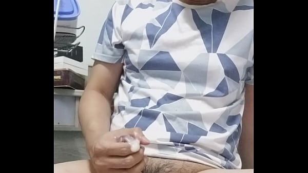 เงี่ยน เงี่ยน เกย์ เกย์  ควยแข็ง