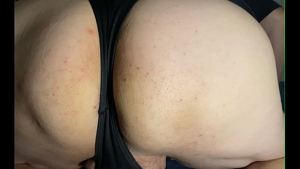 Amanheci piscando o cuzinho pra vc!