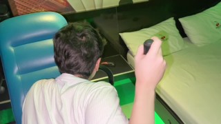 Hermoso pasivo recibe creampie anal sexo gay sin condon activo con gran verga se folla pasivo lindo