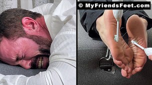 Tattooed hunk Joey tickled face down