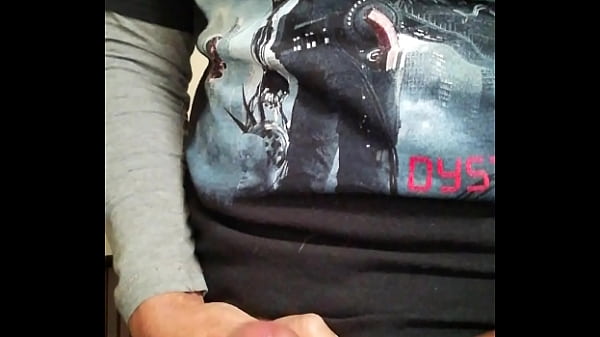 Acariciandome Y Acabando Con La Verga Bien Dura Y Mojada