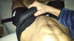 🇪🇨🇦🇷🇻🇪Chico Guapo Aburrido Con Una Enorme Polla Se Hace Un Masaje Nocturno y Saca Su Esperma