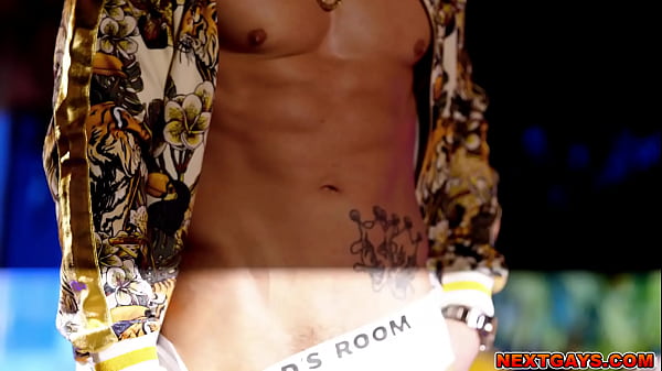 Get ready for a torrid anal fuck with Blain OConnor and Roman Todd