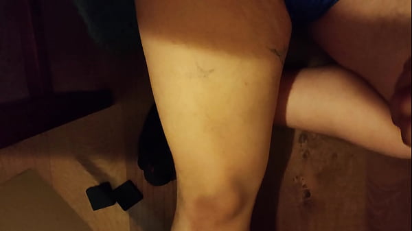 Sitonmyface325 all alone and got to touching my self. Lol feel like dry humping tho.