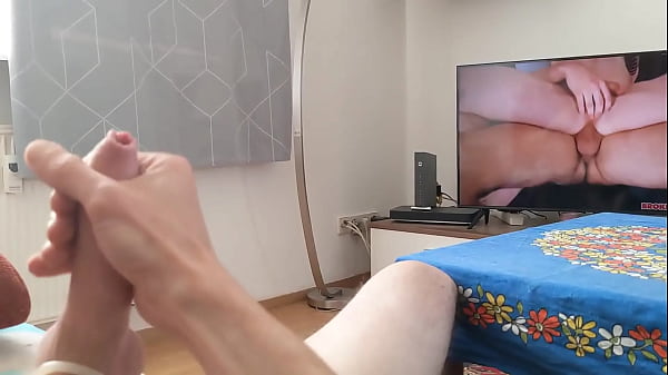 Watching Gay-porn Cumshot! 2