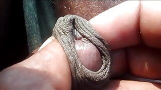 Bhartiya land Asian boy masturbation Mamta bua ki chut chaudi ho gai cal jab vah khadi thi to unki chut ke niche fatka hua dikh