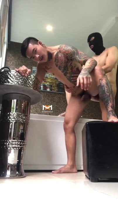 asian jocks fucking (39”)