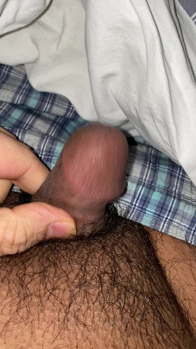 Me wanking my Indian paki Asian cock for you peeps part 3