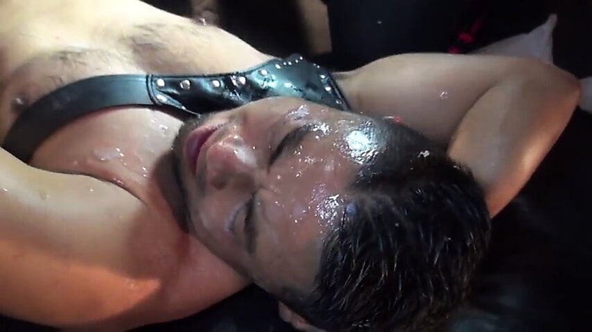 Japanese Muscle guy get cum shower