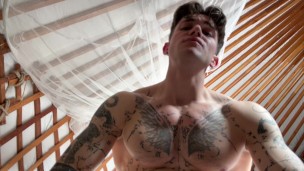 I arrived at my outdoor cabin and thought I need to break the bed in