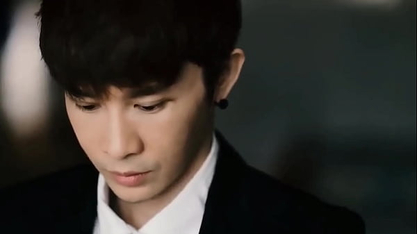 2 Fucking a young twink asian bareback tight ass I cum inside his cute gay ass Anal creampie