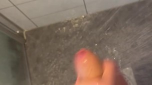 18-Year-Old Newbie Takes Steamy Solo Shower – First Time on Came