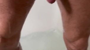 Reese Rideout Bubble Bath Jerk Off