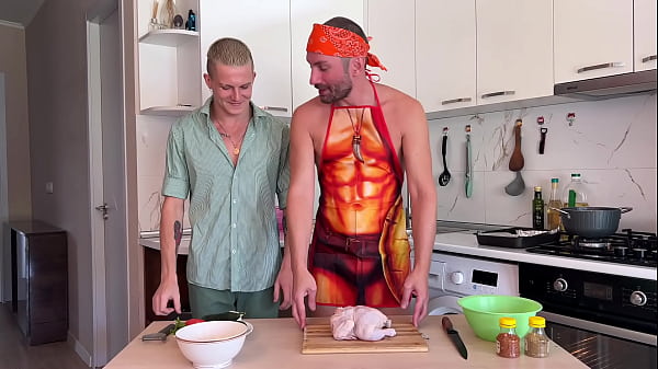 Chef fucked a cute twink while cooking dinner, cumming all over his asshole
