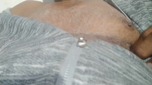 පයියෙන් නිපල් දෙක තලාගන්න ආසයි මට