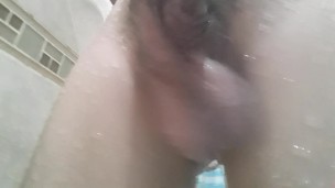 Chico latino sacude sus grandes bolas real 18 college