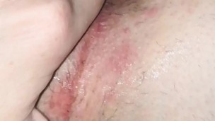 I fuck myself so you can look inside my ass! Gape fart